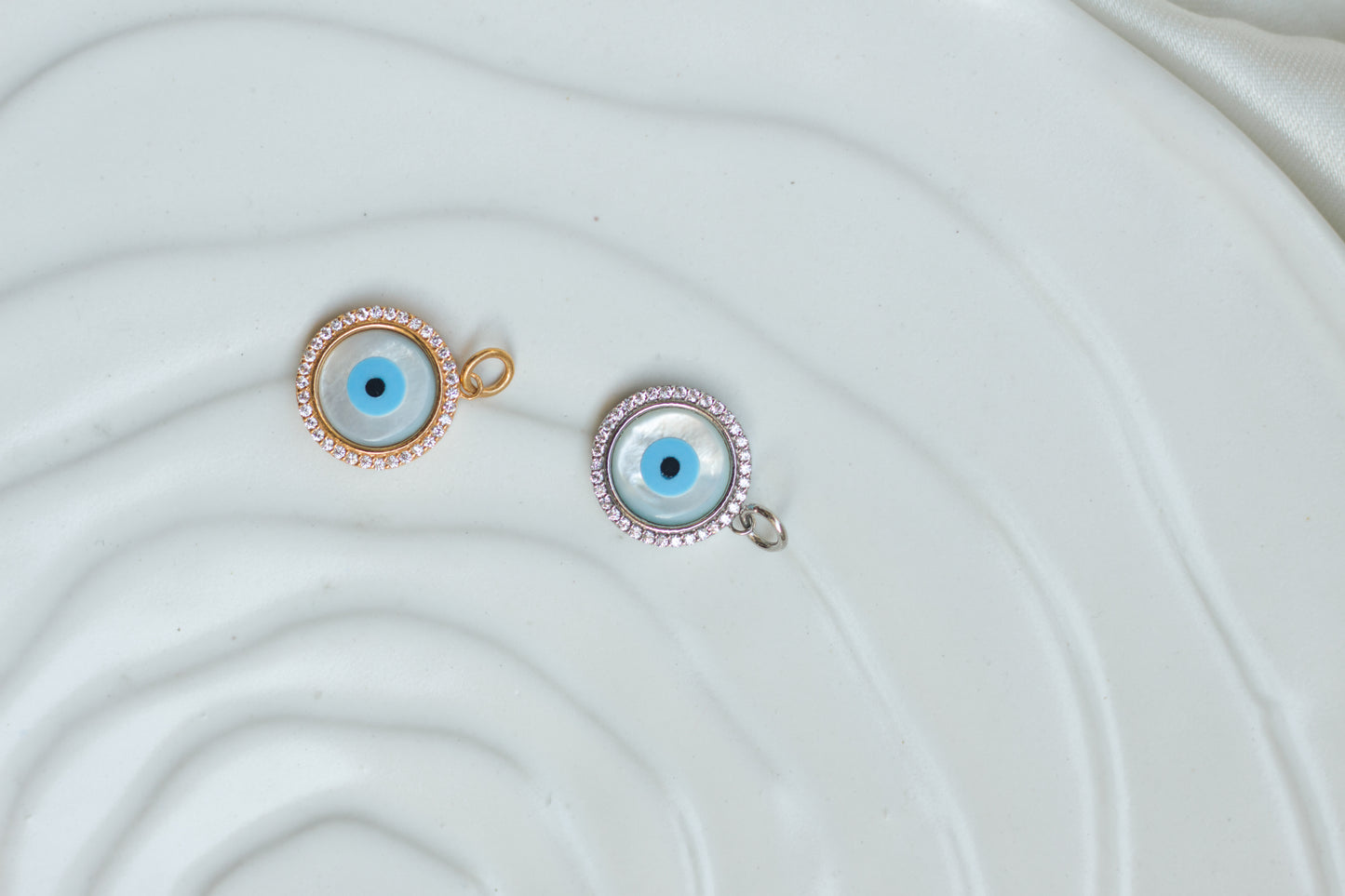 Evil Eye Pendant Halo Round