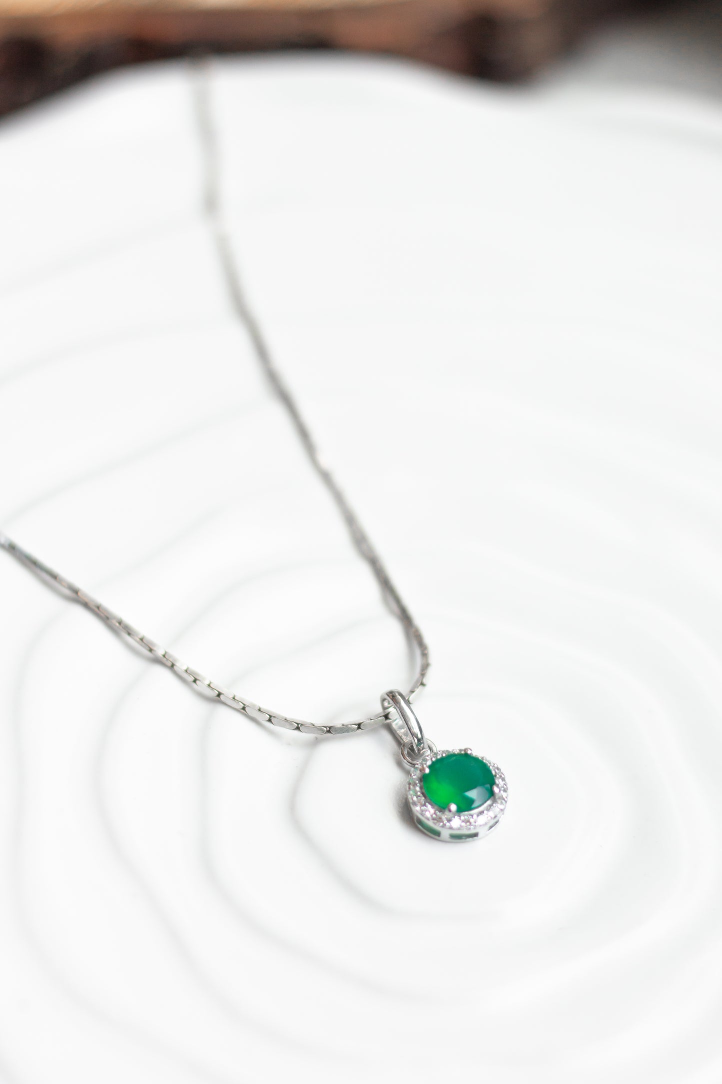 Green Onyx Halo Pendant