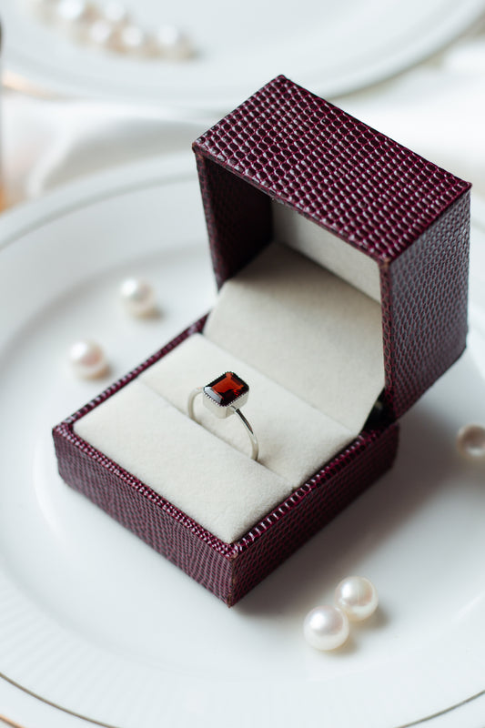 Modern Garnet Delight